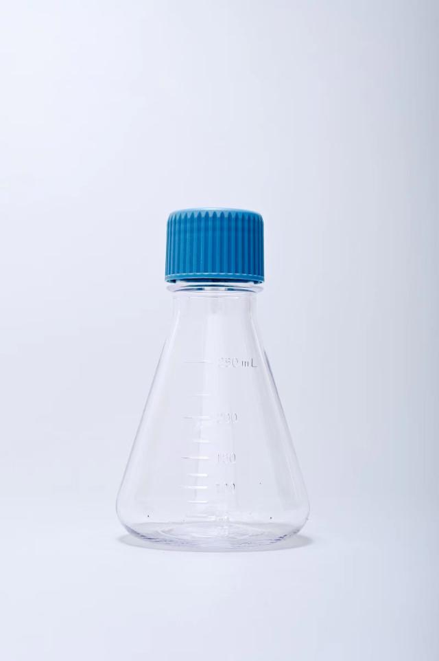IVT LabFlow 250ml Erlenmeyer flasks with vent cap, PETG, ste